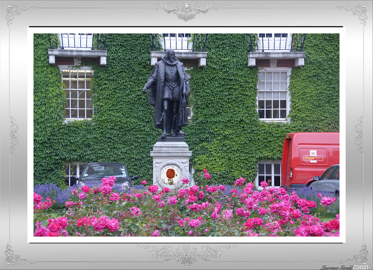 Sir Francis Bacon with Roses at Grays Inn